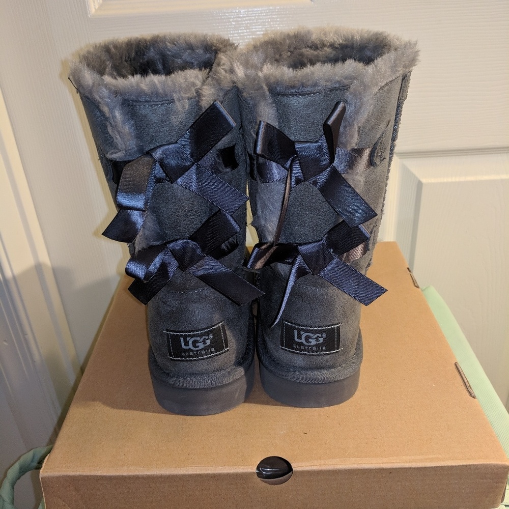 Ugg Australia lace up boots